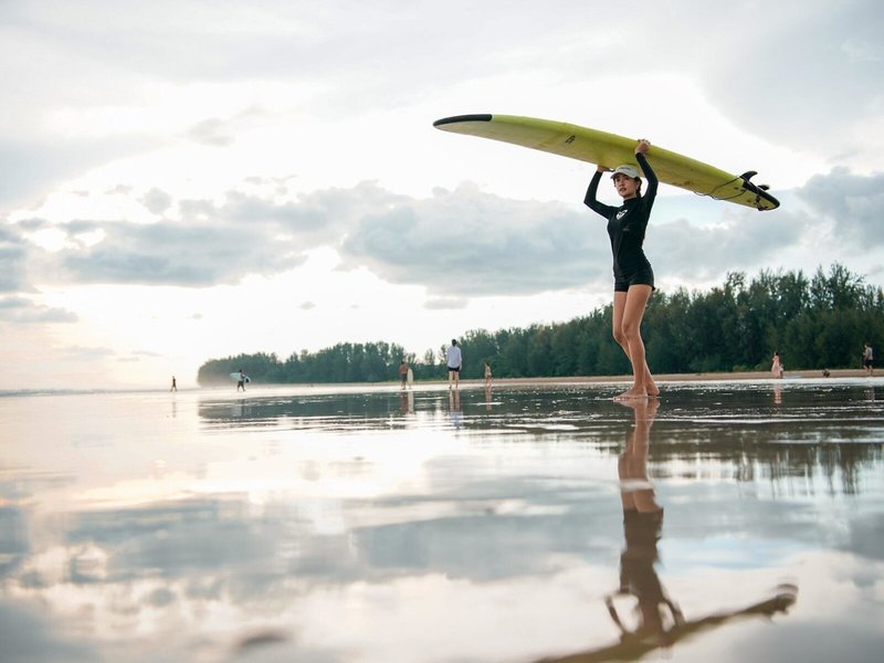 Apsara Beachfront Resort and Villa 8