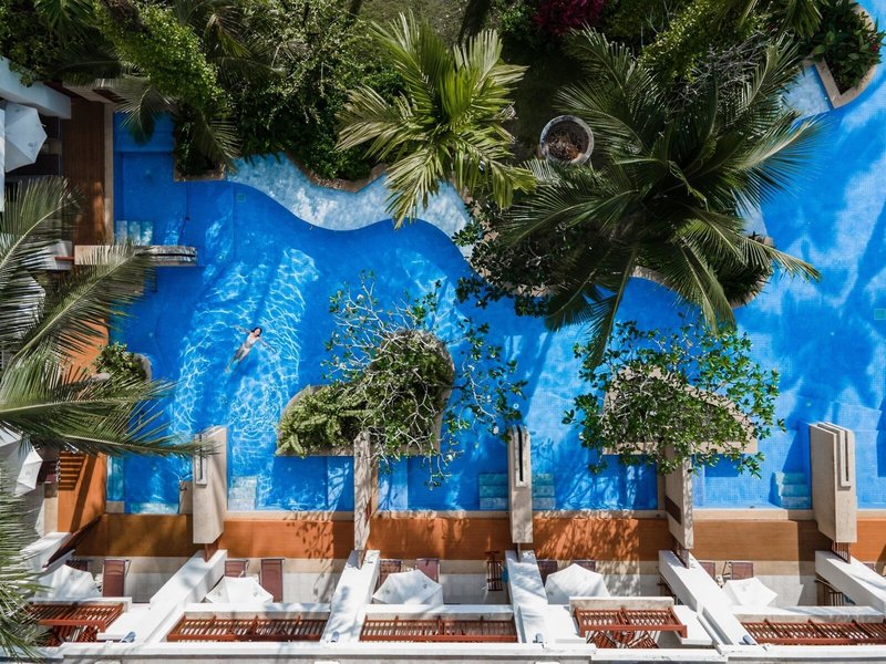 Apsara Beachfront Resort and Villa 15