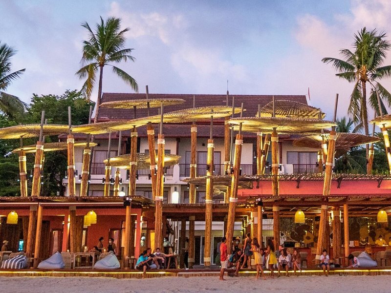 Apsara Beachfront Resort and Villa 27