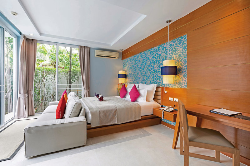 COOEE Apsara Beachfront Resort & Villa 11