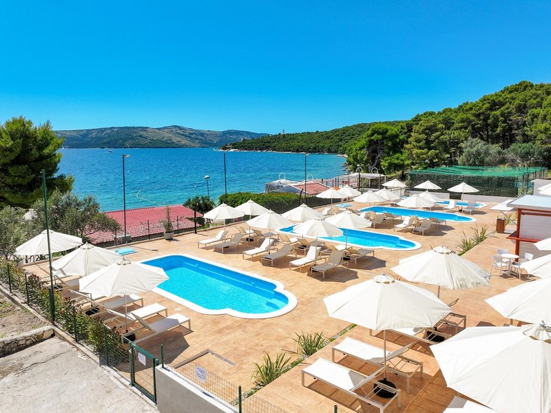 Medena Appartements 17 - Outdoor Pool