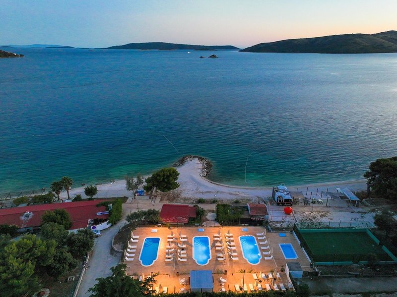 Medena Appartements 21 - Outdoor Pool