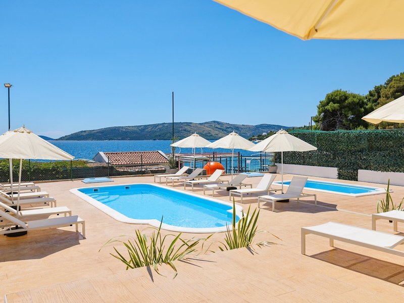 Medena Appartements 31 - Outdoor Pool