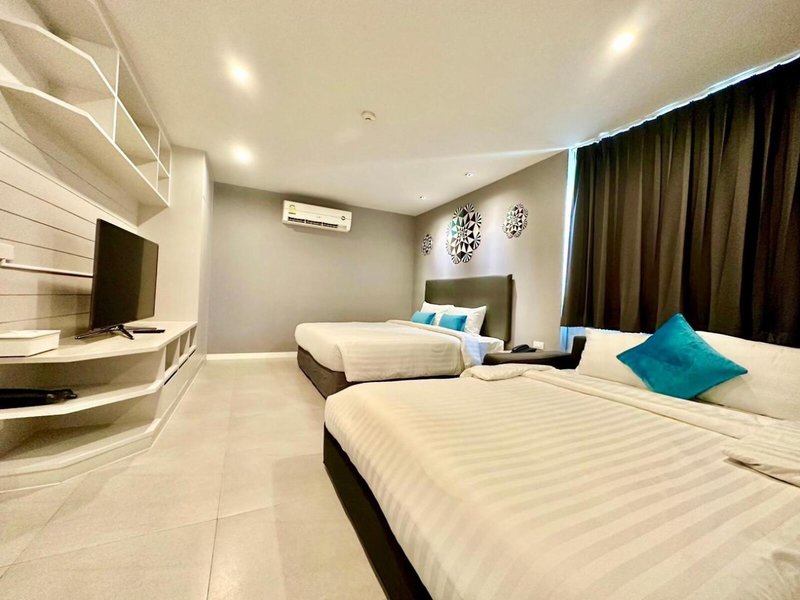 The Crib Patong 10
