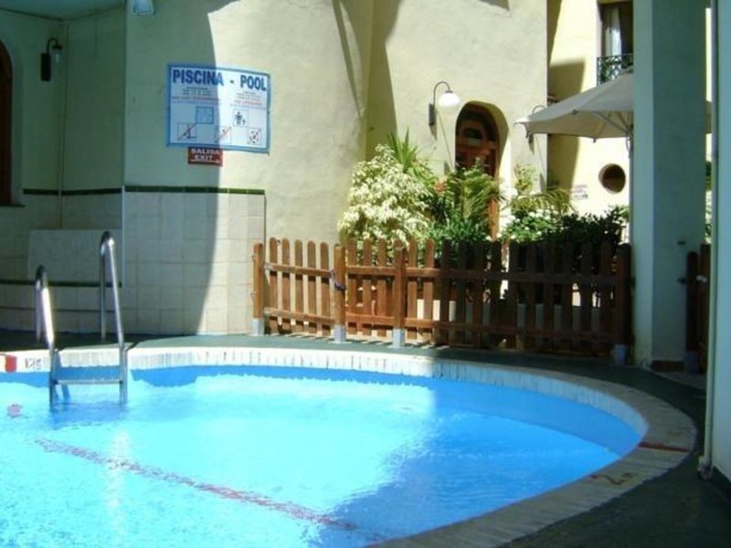 Apartamentos Mediterráneos 4