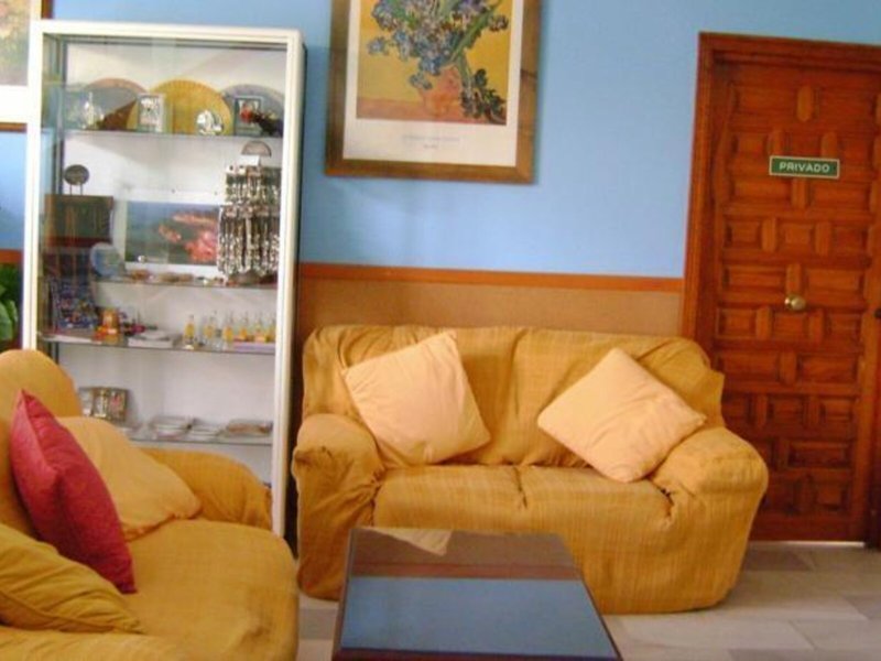 Apartamentos Mediterráneos 12