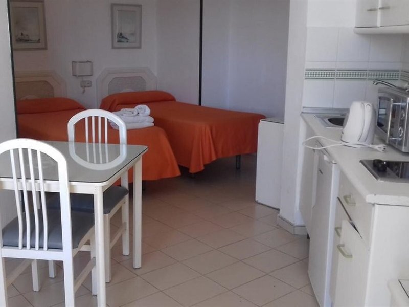 Apartamentos Mediterráneos 14