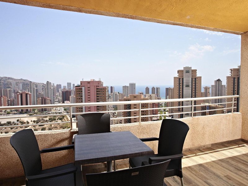 Sandos Benidorm Suites 6