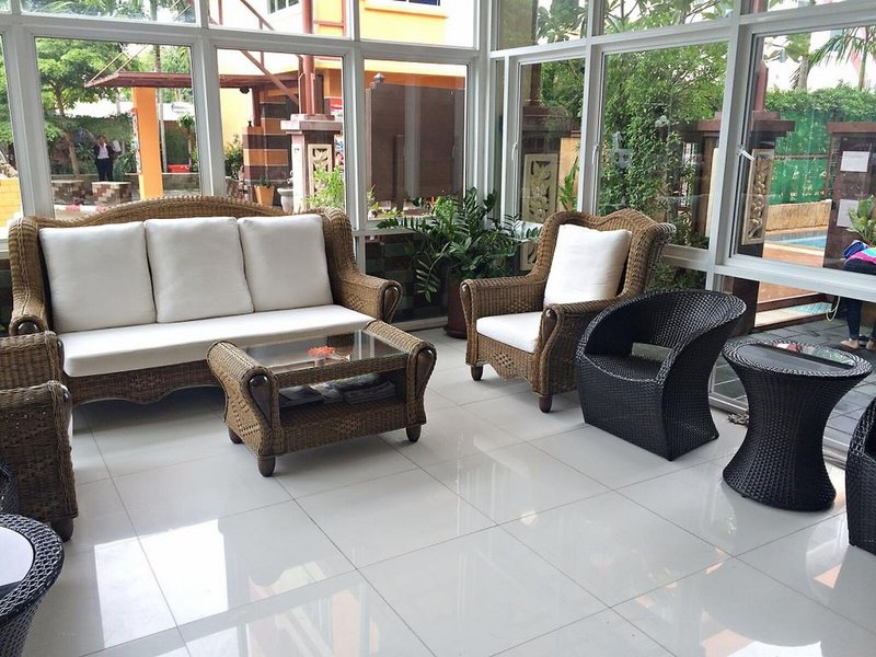 S.B. Living Place 12