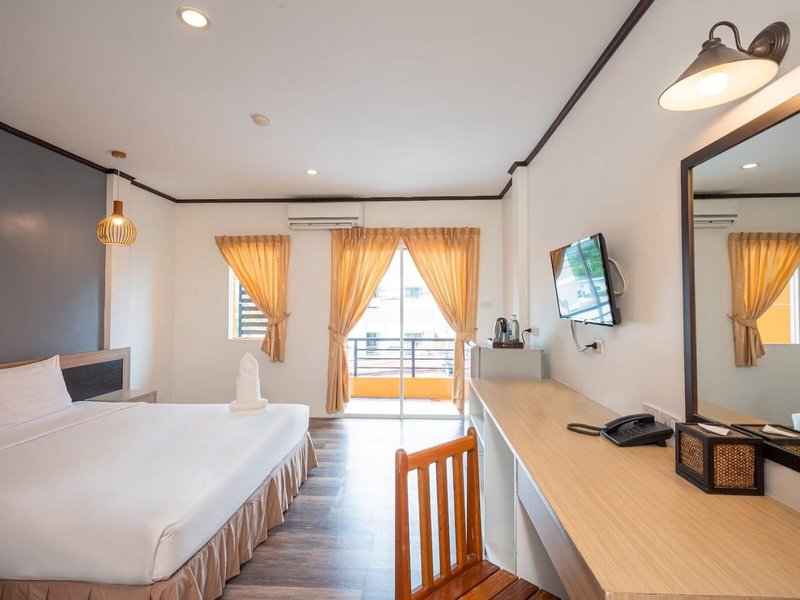 S.B. Living Place 33