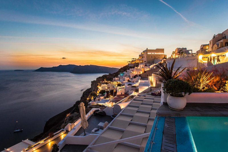 Santorini Secret Suites & Spa 8