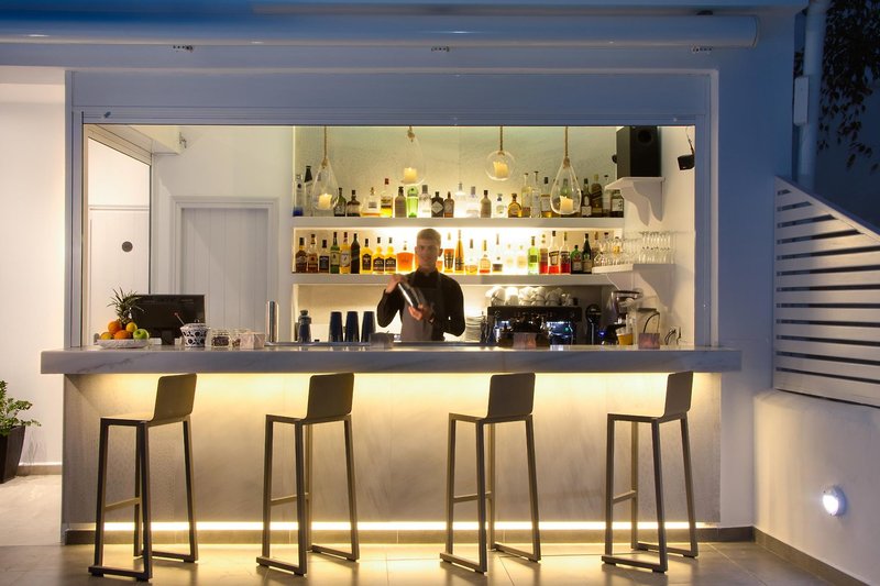 Santorini Secret Suites & Spa 9