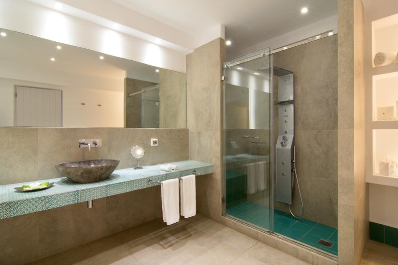 Santorini Secret Suites & Spa 14