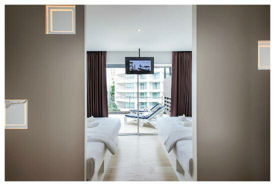 Mood Hotel Pattaya 13