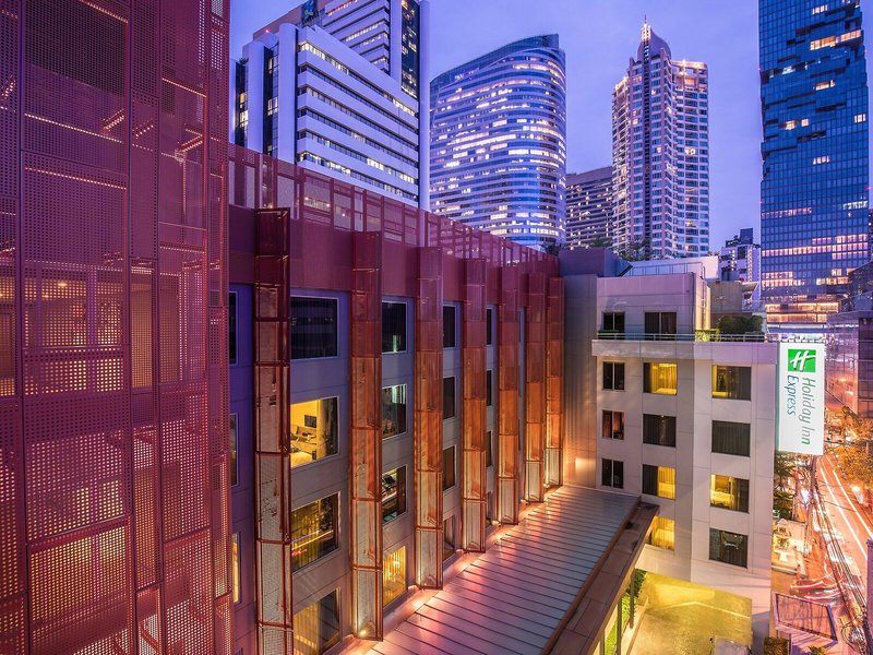 Holiday Inn Express Bangkok Sathorn
