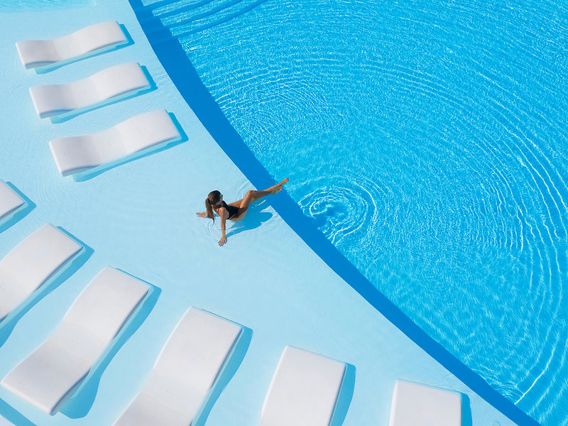 Nikki Beach Resort & Spa 5
