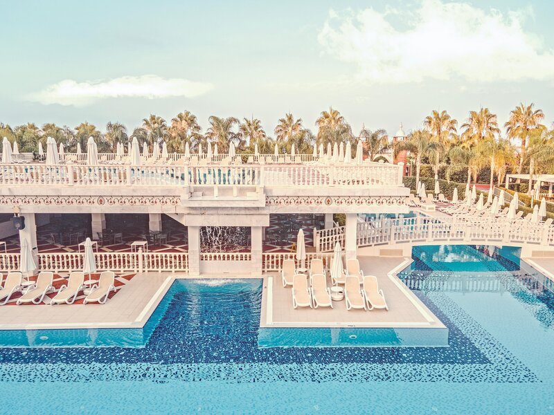 Royal Taj Mahal 38