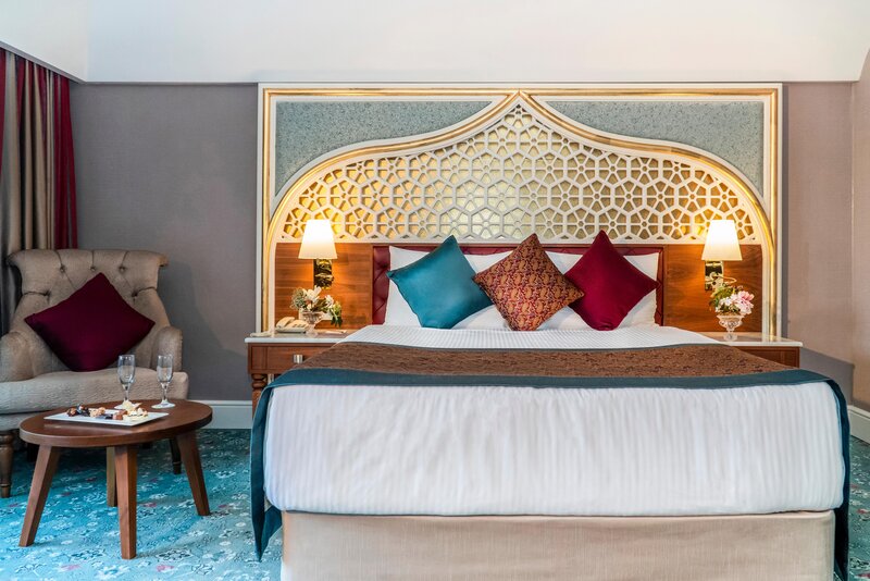 Royal Taj Mahal 14