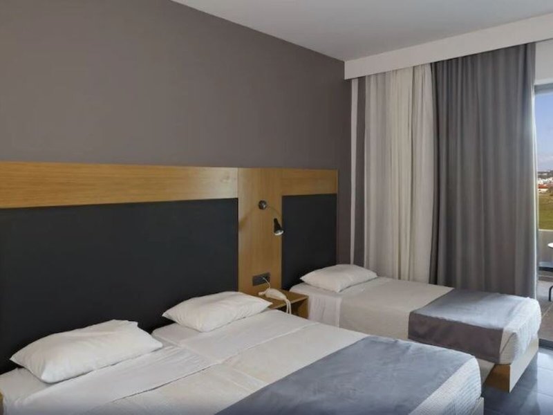 Evita Sun Resort 35