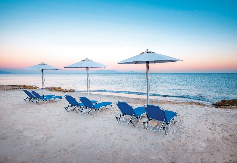 Grand Blue Beach Hotel 13