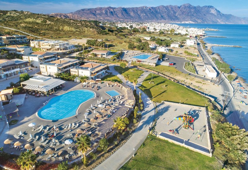 Grand Blue Beach Hotel 14