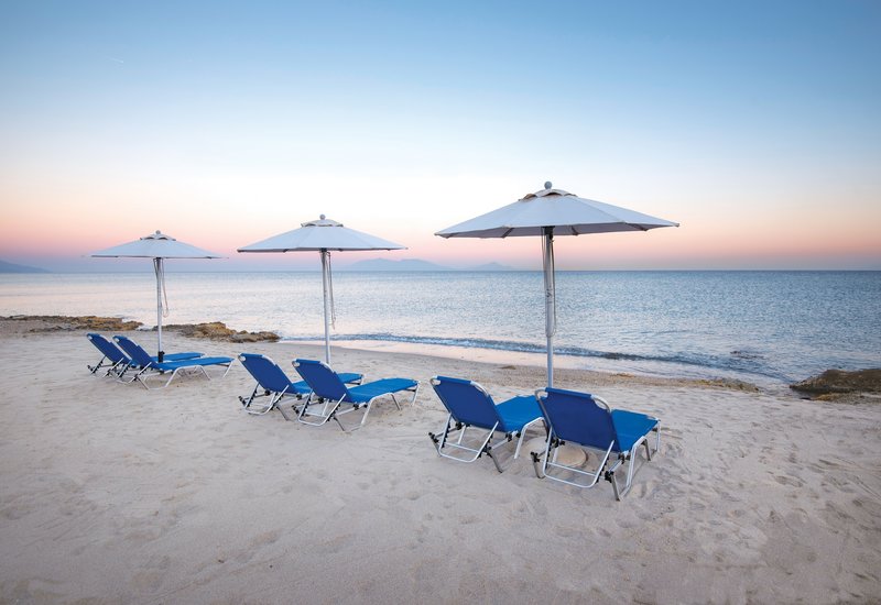 Grand Blue Beach Hotel 6