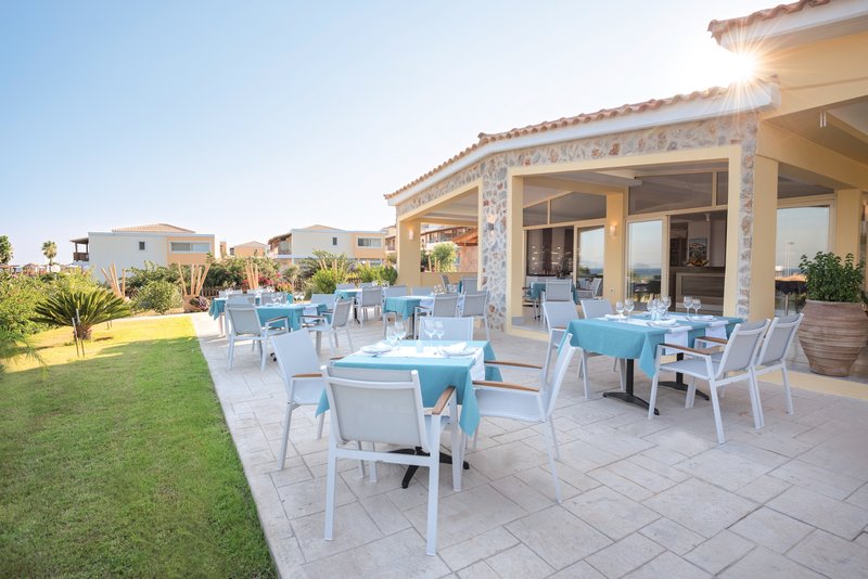 Grand Blue Beach Hotel 13