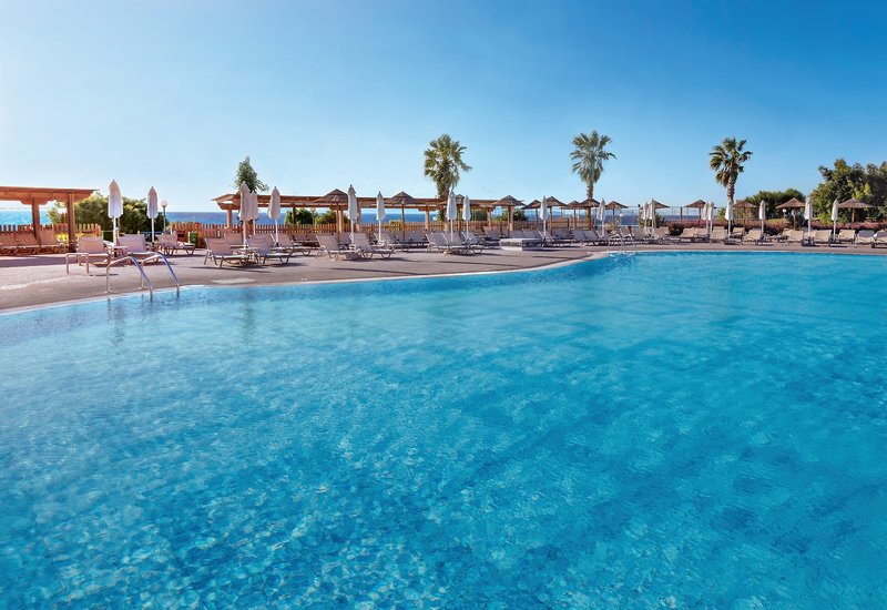 Grand Blue Beach Hotel 6