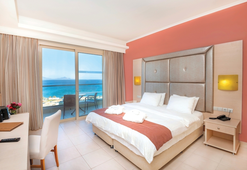Grand Blue Beach Hotel 7