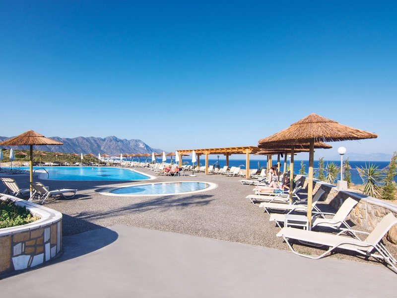 Grand Blue Beach Hotel 23