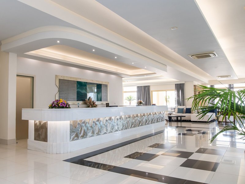 Grand Blue Beach Hotel 28