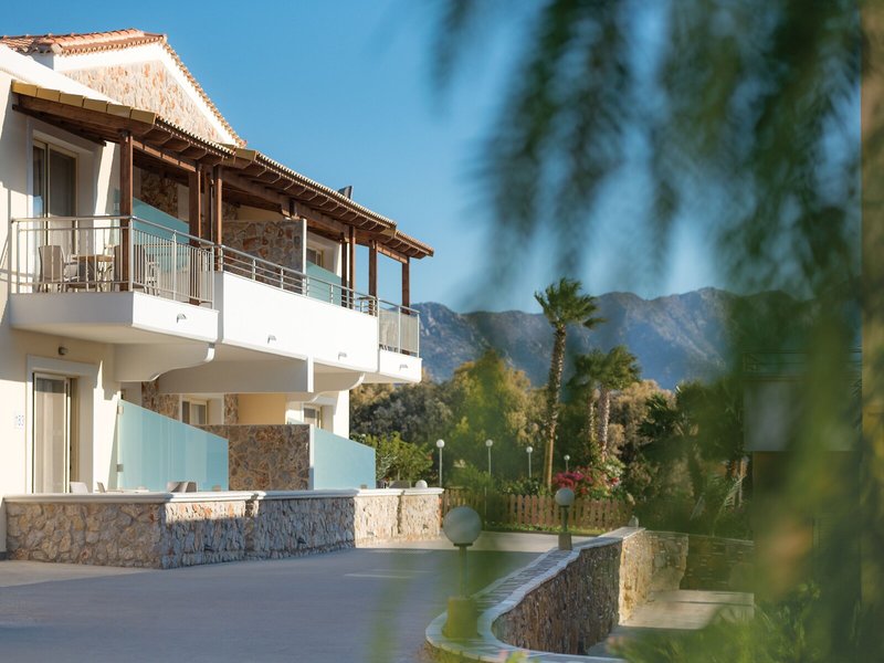 Grand Blue Beach Hotel 1