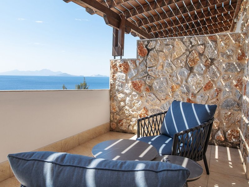 Grand Blue Beach Hotel 6