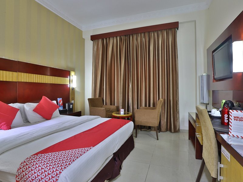 Phoenix Hotel 18