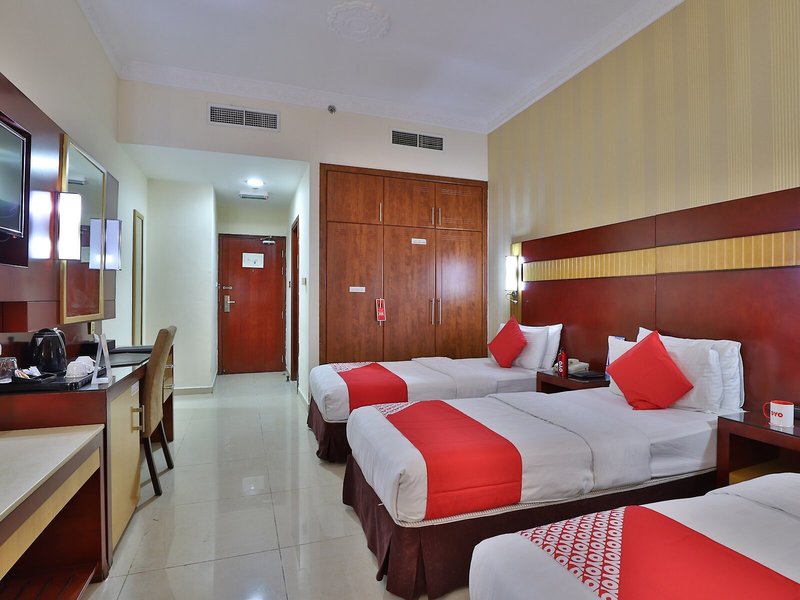Phoenix Hotel 26
