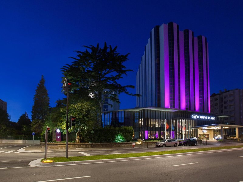 Crowne Plaza Porto 2
