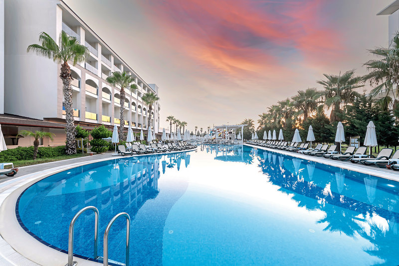 LRS Port River Hotel & Spa 8