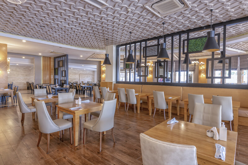 LRS Port River Hotel & Spa 6