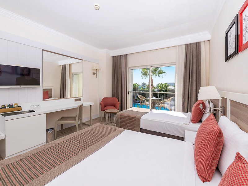 LRS Port River Hotel & Spa 2