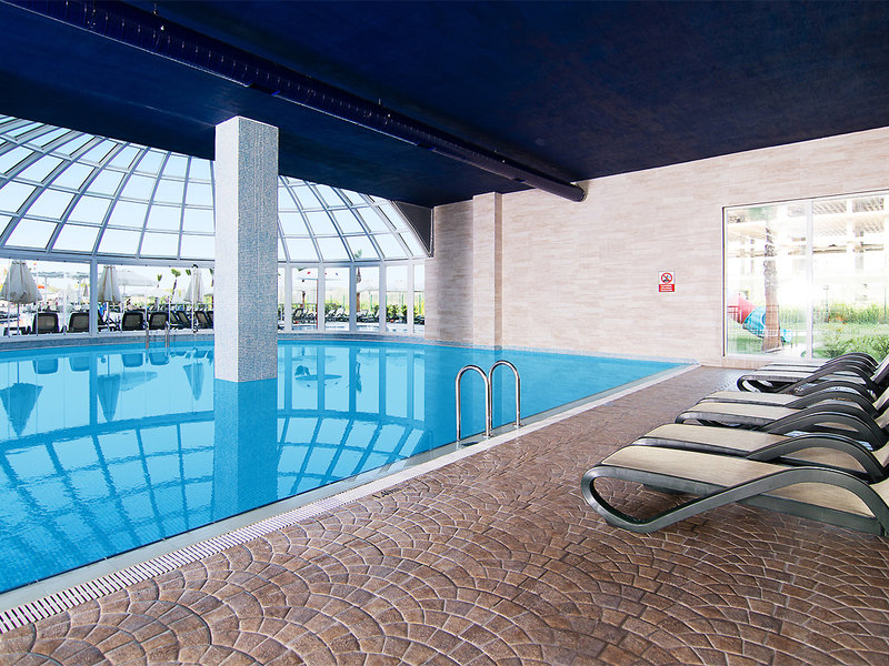 LRS Port River Hotel & Spa 9