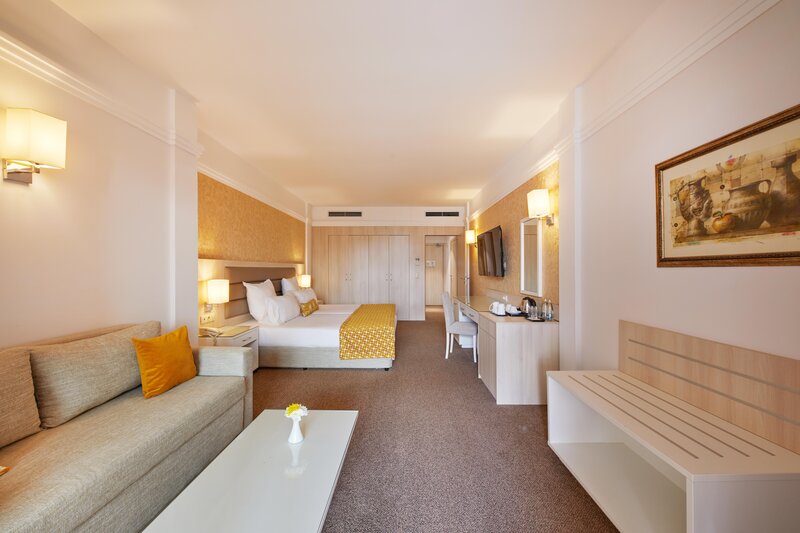 TUI KIDS CLUB RIU Helios Paradise 92