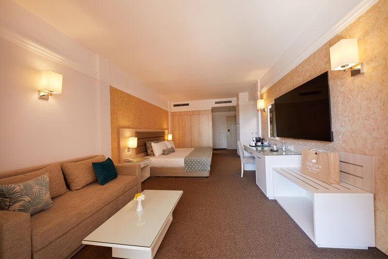 TUI KIDS CLUB RIU Helios Paradise 106