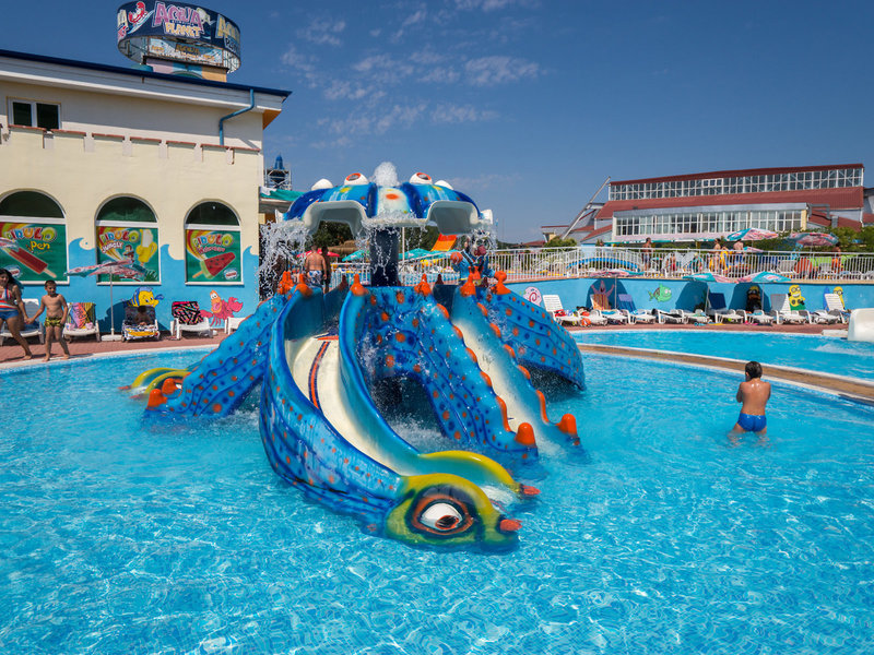 Royal Perla 10 - Outdoor Pool