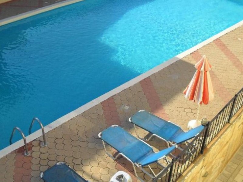 Irini Studios Stalis 6