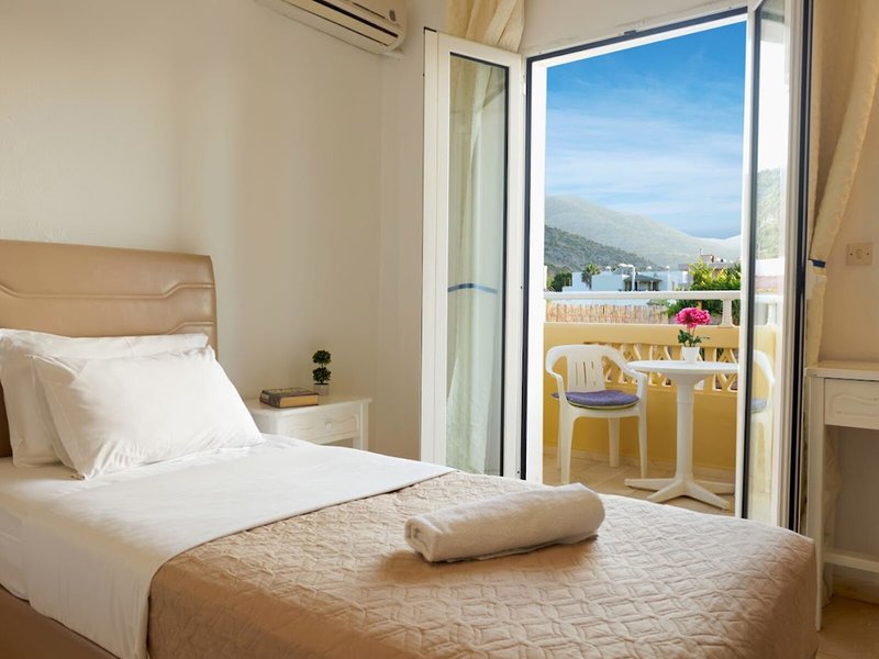 Irini Studios Stalis 11