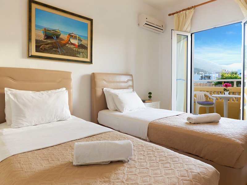 Irini Studios Stalis 15