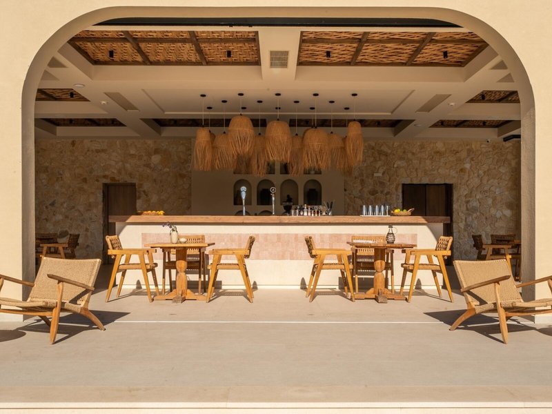 Ekati Mare Lifestyle Beach Resort 12