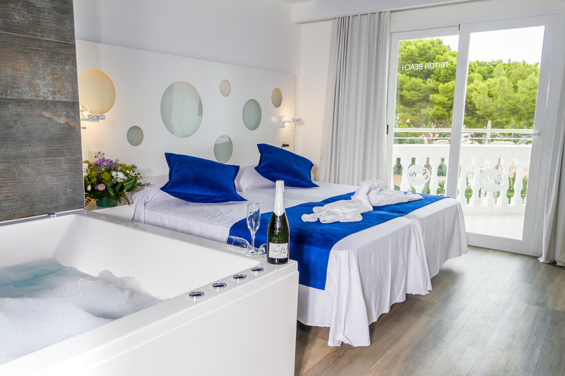 Hotel Triton Beach 8