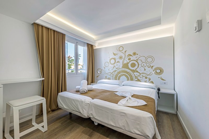 Hotel Triton Beach 4