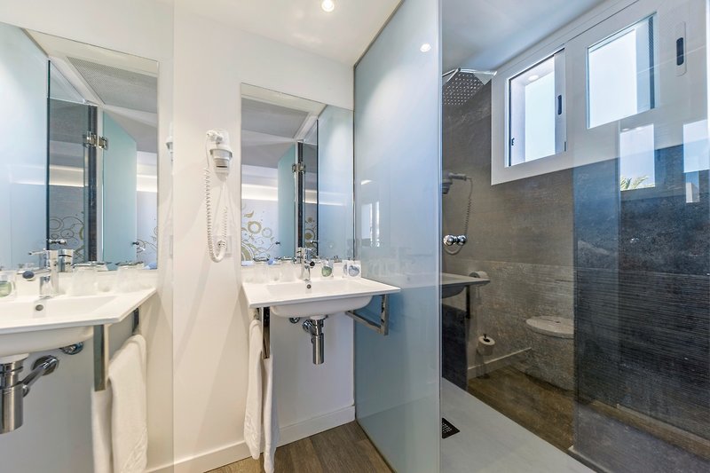 Hotel Triton Beach 5